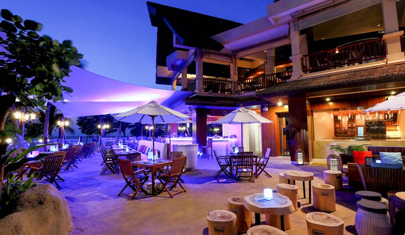 Centara Grand Mirage Beach Resort-Coast Beach Club & Bistro 1_290684